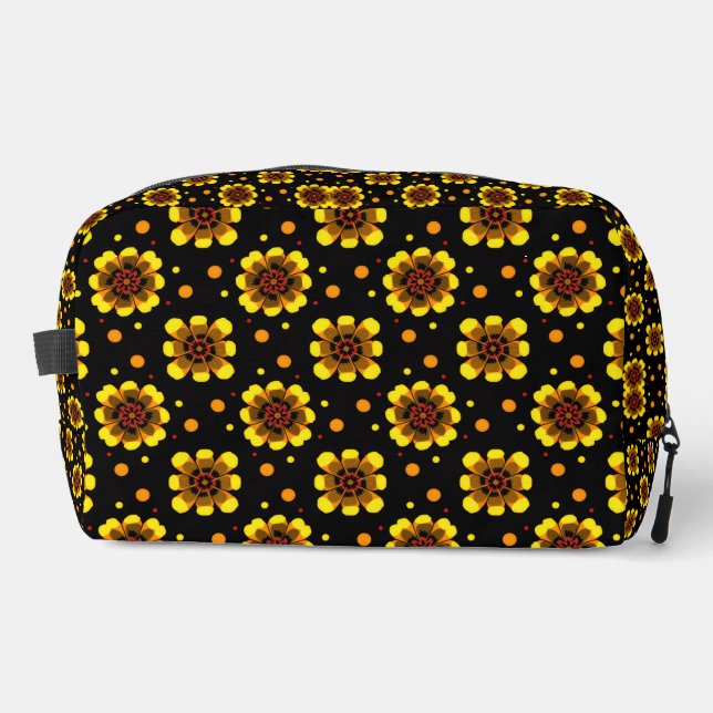 Groovy 70s Daisy Flower Power Pattern Dopp Kit (Front)
