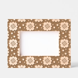 Groovy 70s Daisy Flower Power Pattern Engraved Frames
