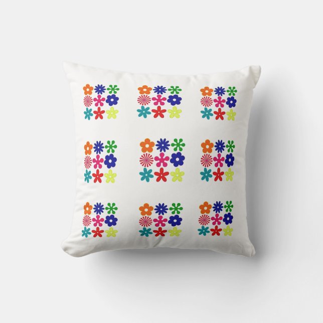 Groovy 70's throw pillow (Front)
