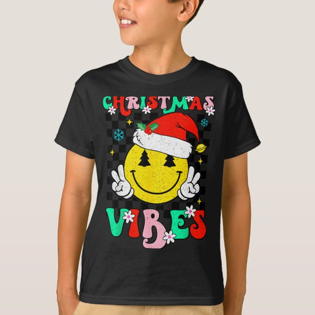 Groovy Christmas Vibes Smile Face Santa Hat Xmas T T-Shirt (Front)