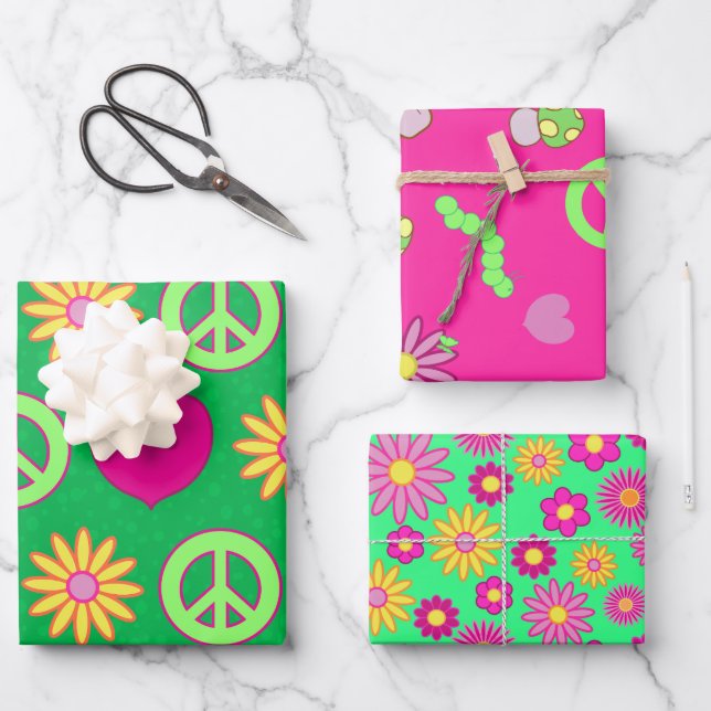 Groovy Daisies Wrapping Paper Sheets (Front)
