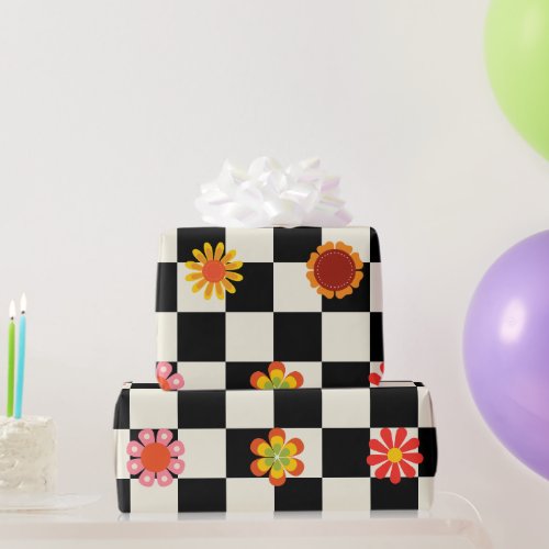Groovy Daisy Floral Checkerboard Y2K  Wrapping Paper