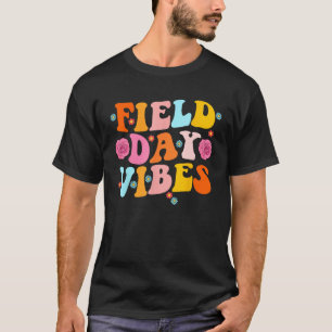 Groovy Field Day 2023 Field Day Vibes  Teacher Boy T-Shirt