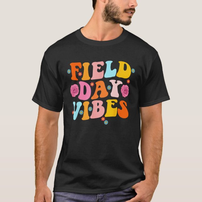 Groovy Field Day 2023 Field Day Vibes  Teacher Boy T-Shirt (Front)