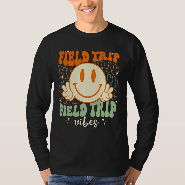 Groovy Field Day 2023  Field Day Vibes Teacher Boy T-Shirt (Front)