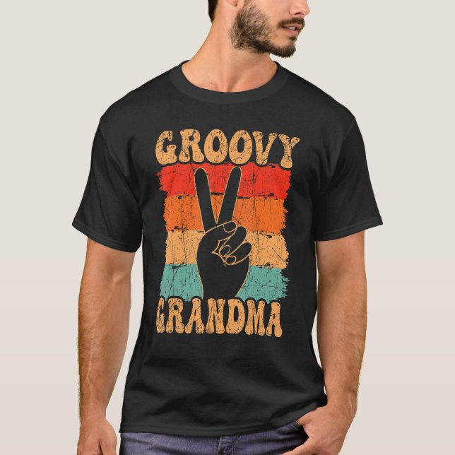 Groovy Grandma 70s Aesthetic Nostalgia 1970's Retr T-Shirt (Front)