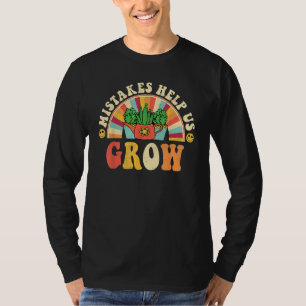 Groovy Growth Mindset Positive Retro Teachers Back T-Shirt