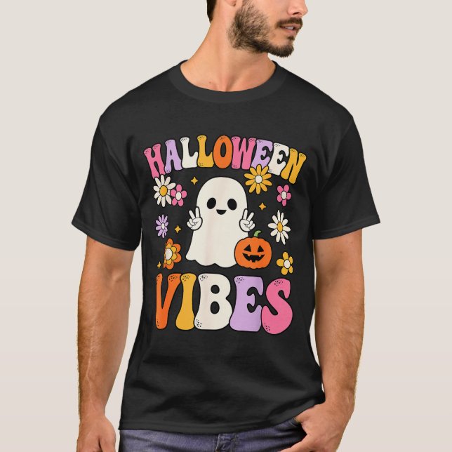 Groovy Halloween Vibes Costume Ghost Pumpkin  T-Shirt (Front)