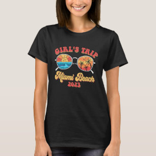 Groovy Miami Beach 2023 Girls Trip Sunglasses Summ T-Shirt