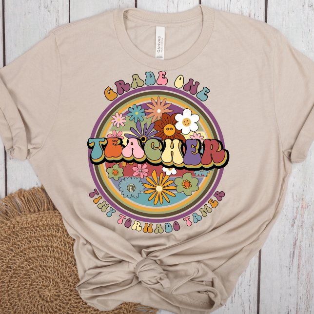 Groovy Retro Floral Daisy Grade One Teacher Name T-Shirt (Creator Uploaded)