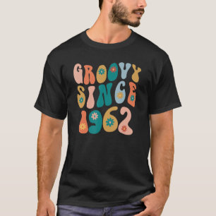 Groovy Since 1962 60th Birthday Hippie Style 60 Ye T-Shirt