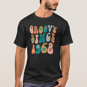 Groovy Since 1968 54th Birthday Hippie Style 54 Ye T-Shirt