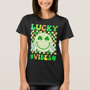 Groovy St Patricks Day Lucky Vibes Shamrock Women  T-Shirt