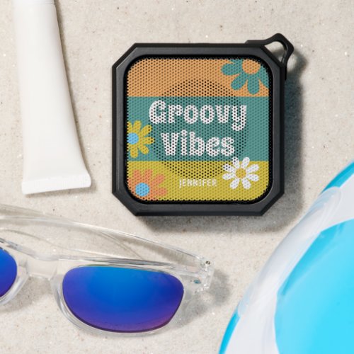 Groovy Vibes Cute Retro Daisies Personalized Bluetooth Speaker