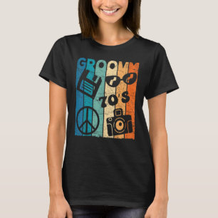 Groovy Vintage 70s Aesthetic Nostalgia 1970's Retr T-Shirt