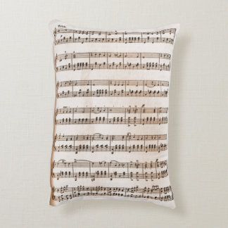 Grötlunken I Medevi accent pillow