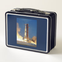 https://rlv.zcache.com/ground_view_apollo_moon_mission_rocket_launch_metal_lunch_box-r99c0d4d0ed1b426c82d6f7726cb7fb98_ekzat_200.jpg?rlvnet=1