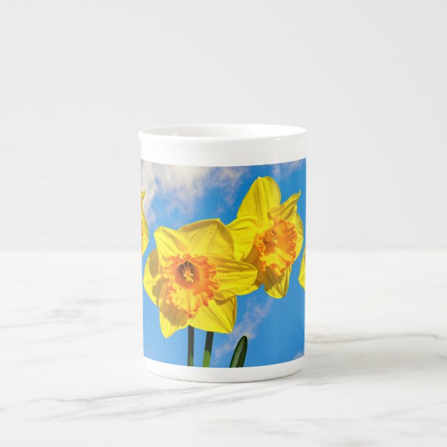 Group of Daffodils Gold Medal flowers Bone China Mug (Front)