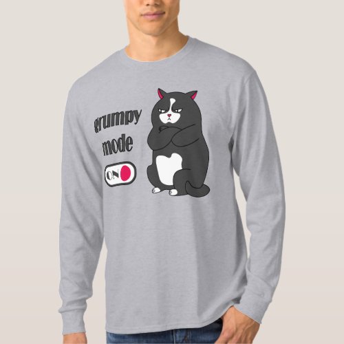 Grumpy mode on funny fat cat T_Shirt