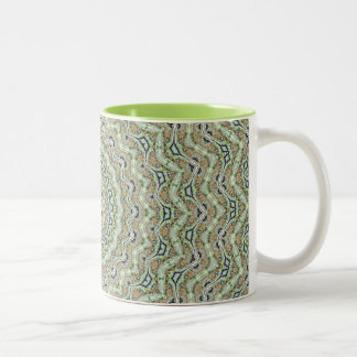 Grünes Kaleidoskop Two-Tone Coffee Mug