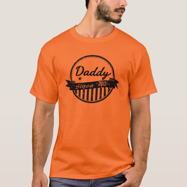 Grunge Daddy Since 2013 Banner Circle T-Shirt (Front)