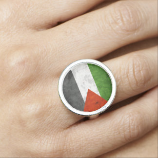 Grunge Flag of Palestine Ring