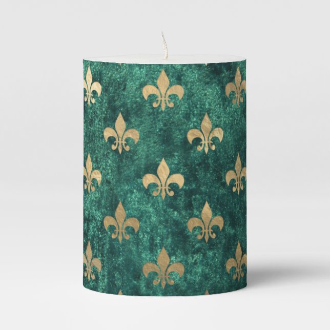Grunge Green Velvet Fleur De Lis Mardi Gras Pillar Candle (Front)