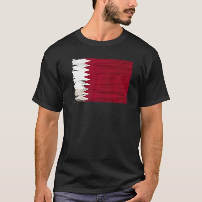 Grunge Qatar Flag T-Shirt (Front)