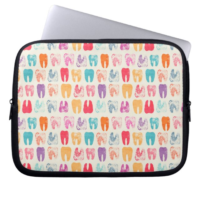 Grunge Tooth Pattern Laptop Sleeve (Front)