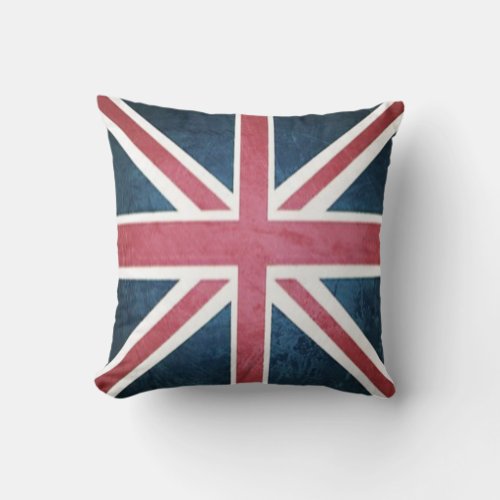 Grunge United kingdom british union jack flag Throw Pillow