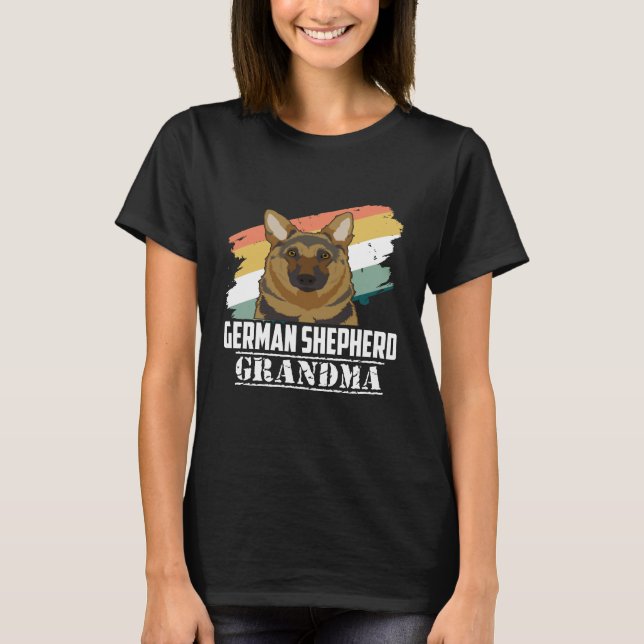 GSD116 - German Shepherd Grandma T-Shirt (Front)