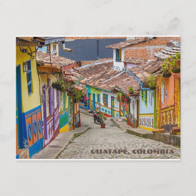 Guatapé, Colombia Colorful Street Postcard (Front)