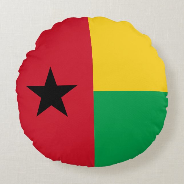 Guinea Bissau Flag Round Pillow (Front)