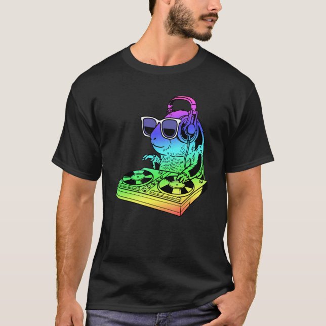 Guinea Pig With Headphones And Sunglasses Dj Turnt T-Shirt (Front)