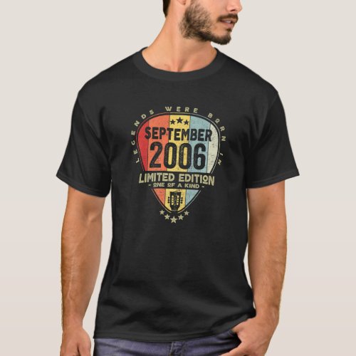 Guitar Pick  Legends Were Born In September 2006 G T-Shirt