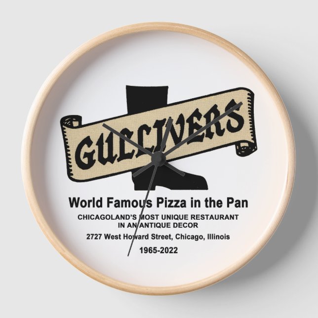 Gullivers Pizza & Restaurant, Chicago, Illinois Clock (Front)