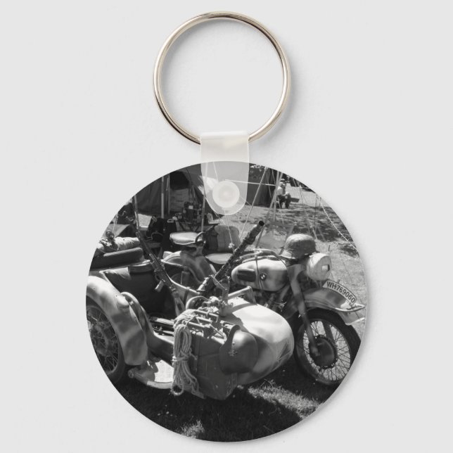 Gun carrying sidecar keychain (Front)