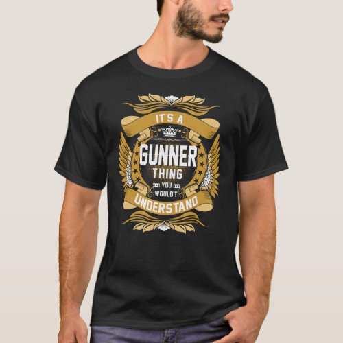 GUNNER Name GUNNER family name crest T_Shirt