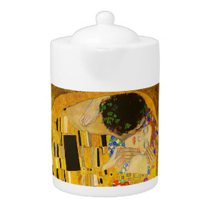 Gustav Klimt's The Kiss famous painting Teapot