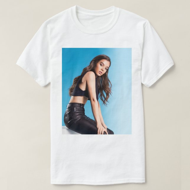 Hailee Steinfeld 4 Graphic T-Shirt (Design Front)