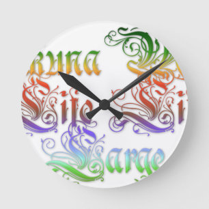 Hakuna Matata gifts rasta colors.png Round Clock