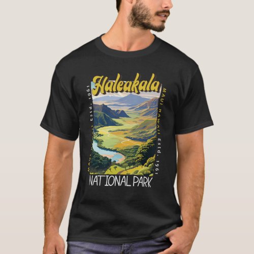 Haleakala National Park Illustration Distressed T_Shirt