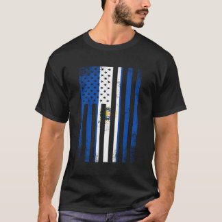 Half Salvadoran Flag Vintage American Inside Me Us T-Shirt