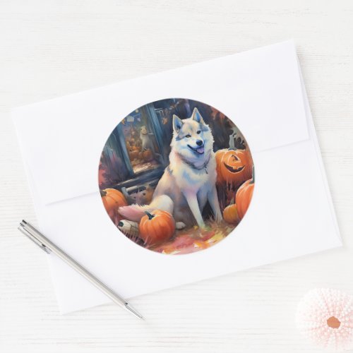 Halloween Alaskan Malamute With Pumpkins Scary Classic Round Sticker