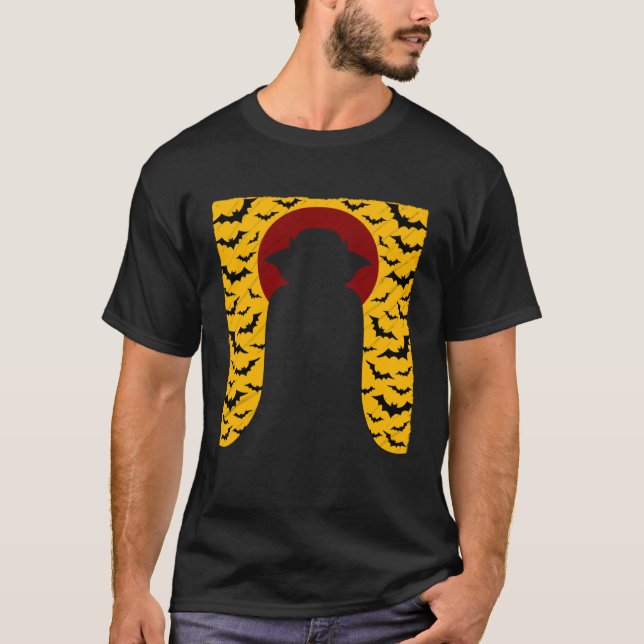 Halloween Bat Dracula Spooky Trick Or Treat T-Shirt (Front)
