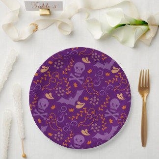 Halloween Bats, Skulls, and Ghosts Paper Plates
