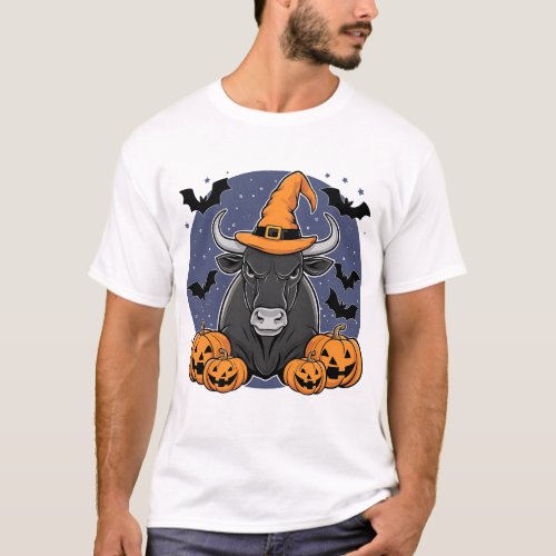 Halloween Bison Spooky Witch Hat and Pumpkins T_Shirt