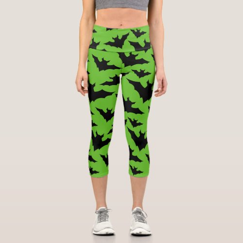 Halloween black bats green cool spooky pattern capri leggings