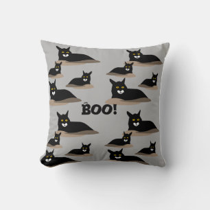 Halloween black cats throw pillow