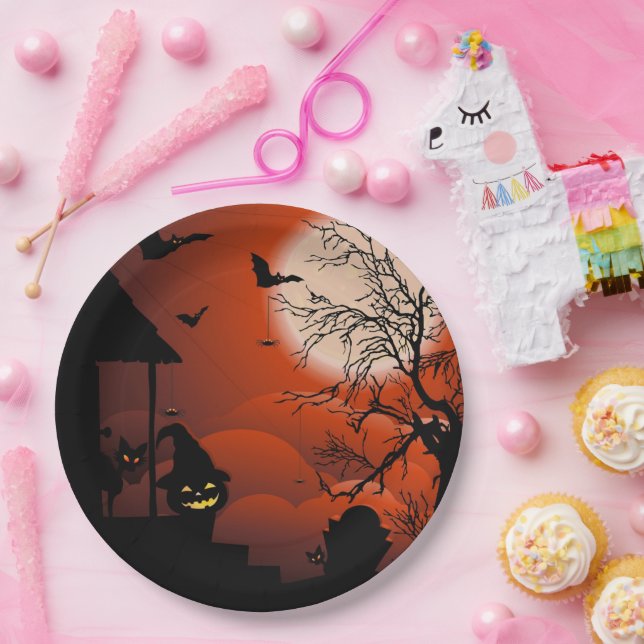 Halloween Bloody Moonlight Nightmare Paper Plates (Party)